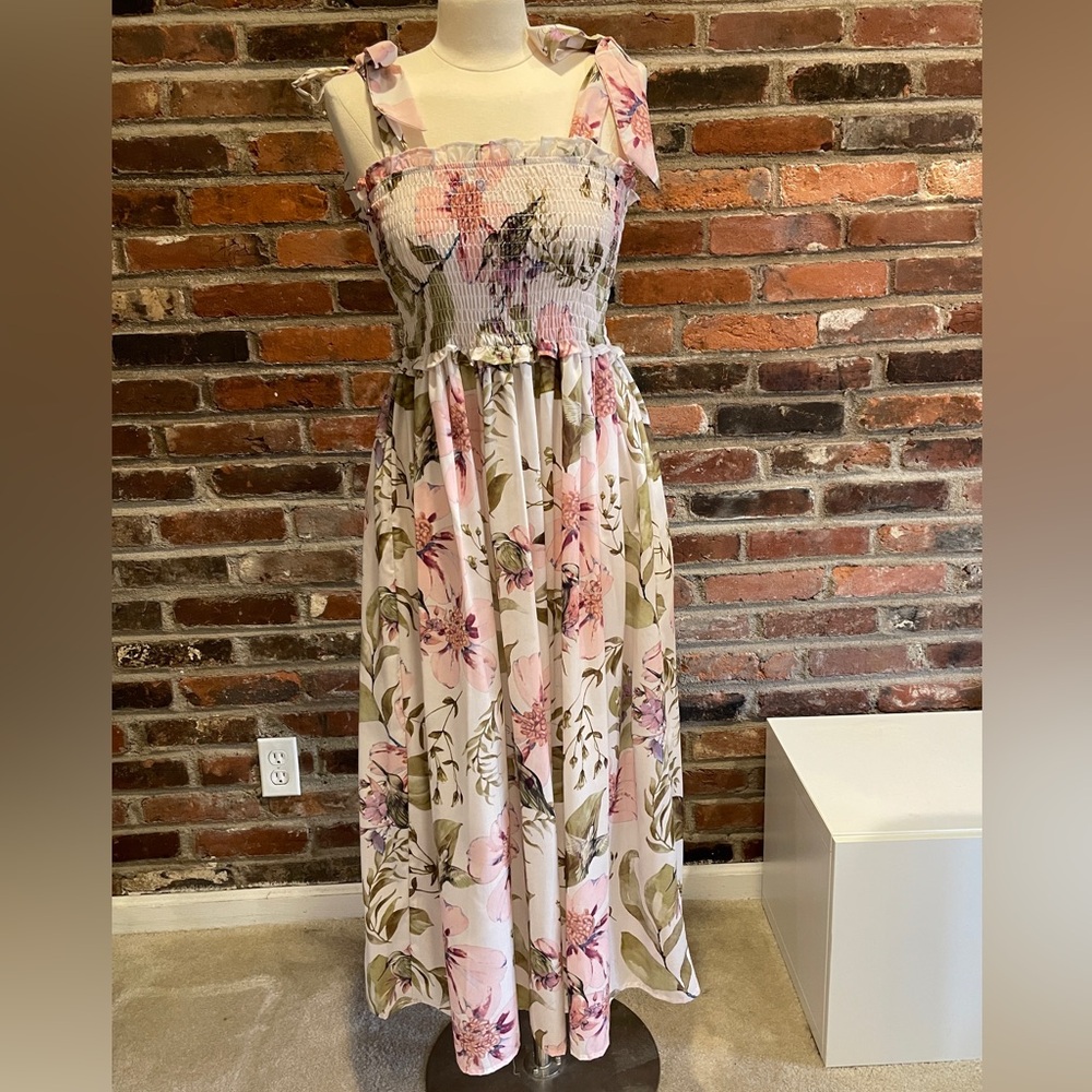 Floral Pink Maxi Dress - size M